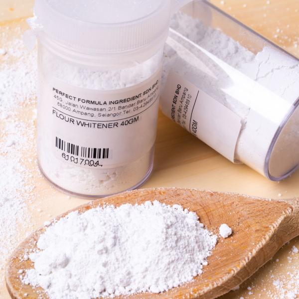 Flour Whitener